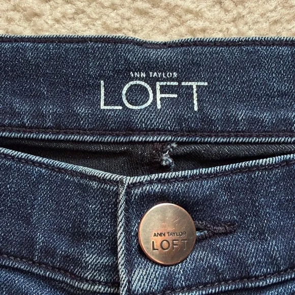 Ann Taylor LOFT Modern Skinny Jeans - Picture 3 of 9